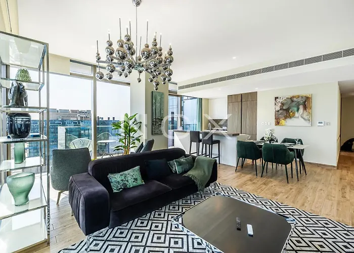 Luxury Stay 2Br Modern Furnished Marina Gate 3
