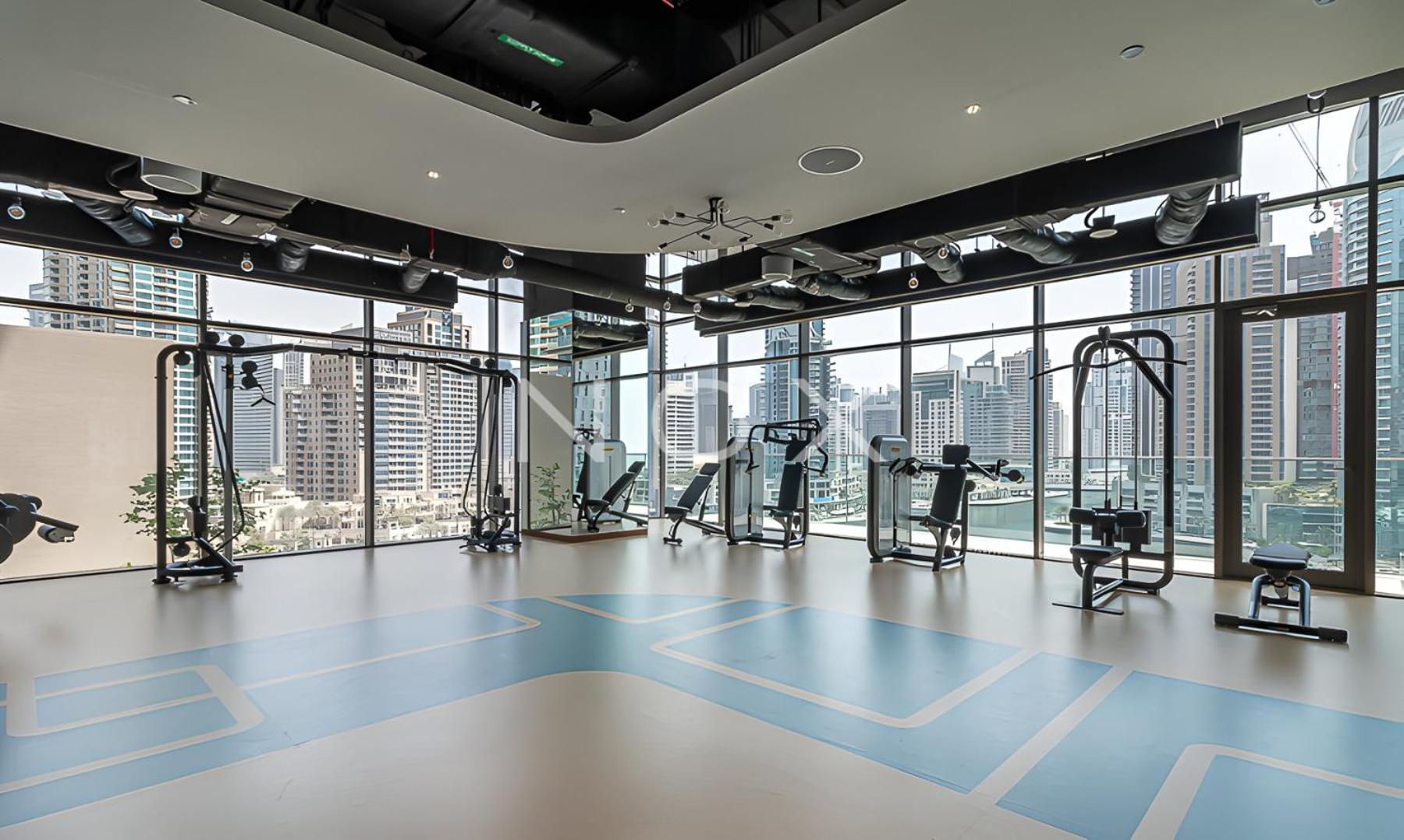 Luxury 2br Modern Furnished Marina Gate 3 * Dubai